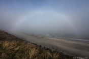 Tåge og "bifrost"  ved havet
